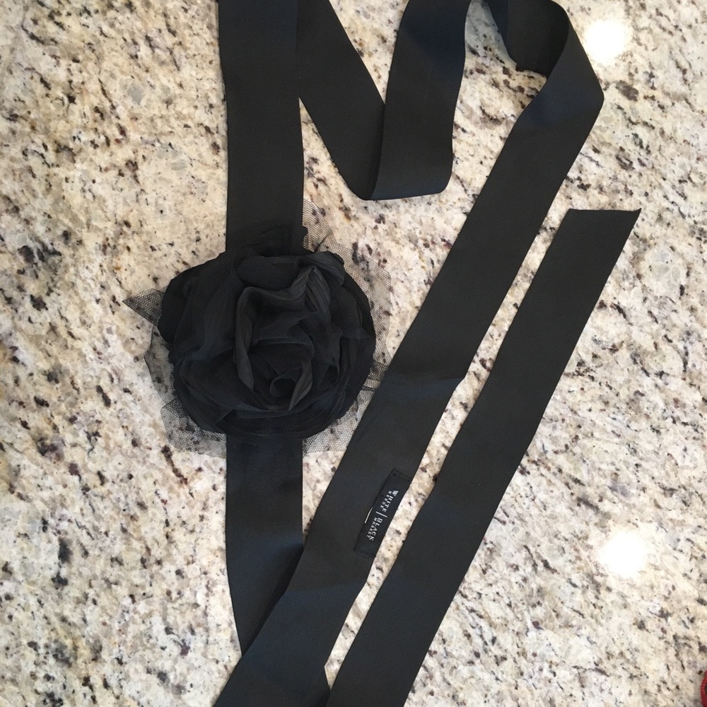 WHBM Grosgrain Ribbon Belt w/Flower Bow
